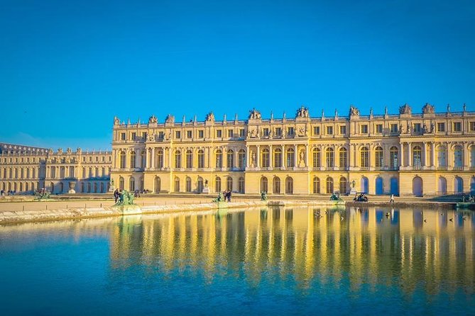 Versailles Full Day Private Guided Tour With Hotel Pickup - Guide Expertise and Insights