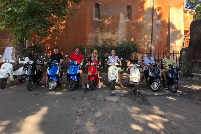 Vespa Selfdrive Tour in Rome (EXPERIENCE DRIVING A SCOOTER IS A MUST) - Guide Excellence