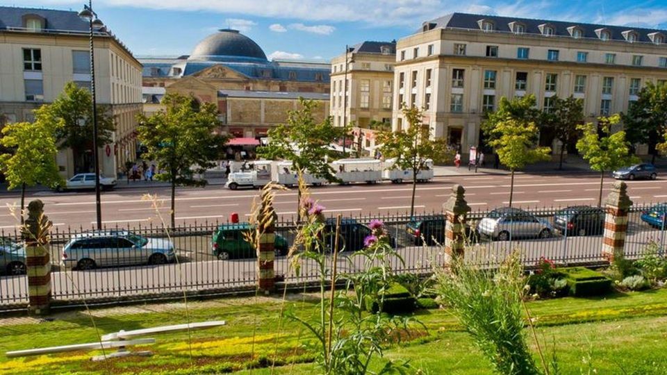 Ville De Versailles: Palace Surroundings App Audio Tour (En) - Full Description