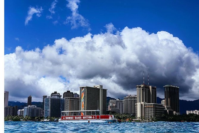 Waikiki Beach Glass Bottom Boat Cruise - Inclusions and Amenities