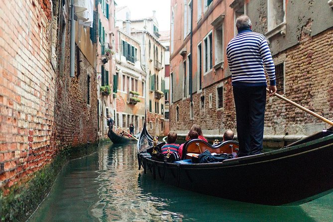 Welcome to Venice Small Group Tour: Basilica San Marco & Gondola Ride - Cancellation Policy Details