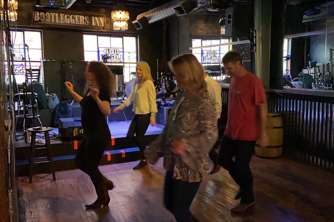 1-Hour Nashville Line Dancing Class - Booking Information