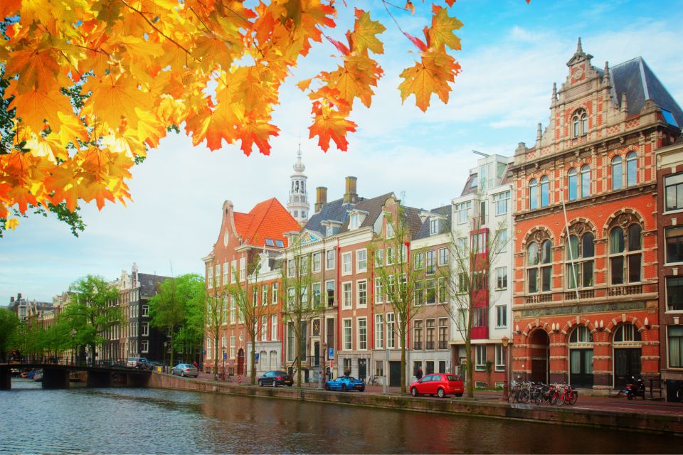 Amsterdam: Highlights Self-Guided Scavenger Hunt & City Tour - Full Description