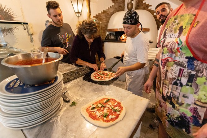 Authentic Pizza Class With Drinks Included in the Center of Naples - Customer Engagement