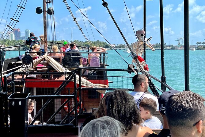 Biscayne Bay Pirates-Themed Sightseeing Cruise From Miami - Customer Experience and Amenities