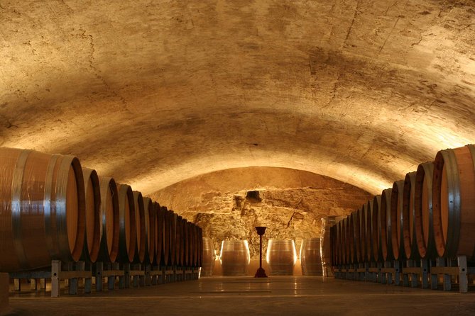 Châteauneuf Du Pape Wine Day Tasting Tour Including Lunch From Avignon - Small-Group Tour Benefits