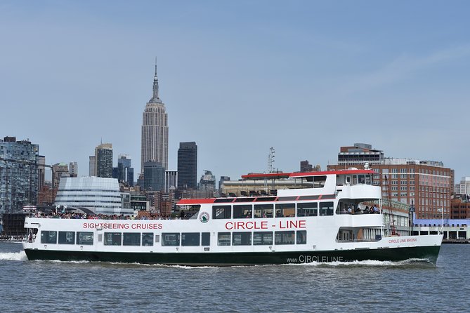 Circle Line: New York City Landmarks Cruise - Tour Experience