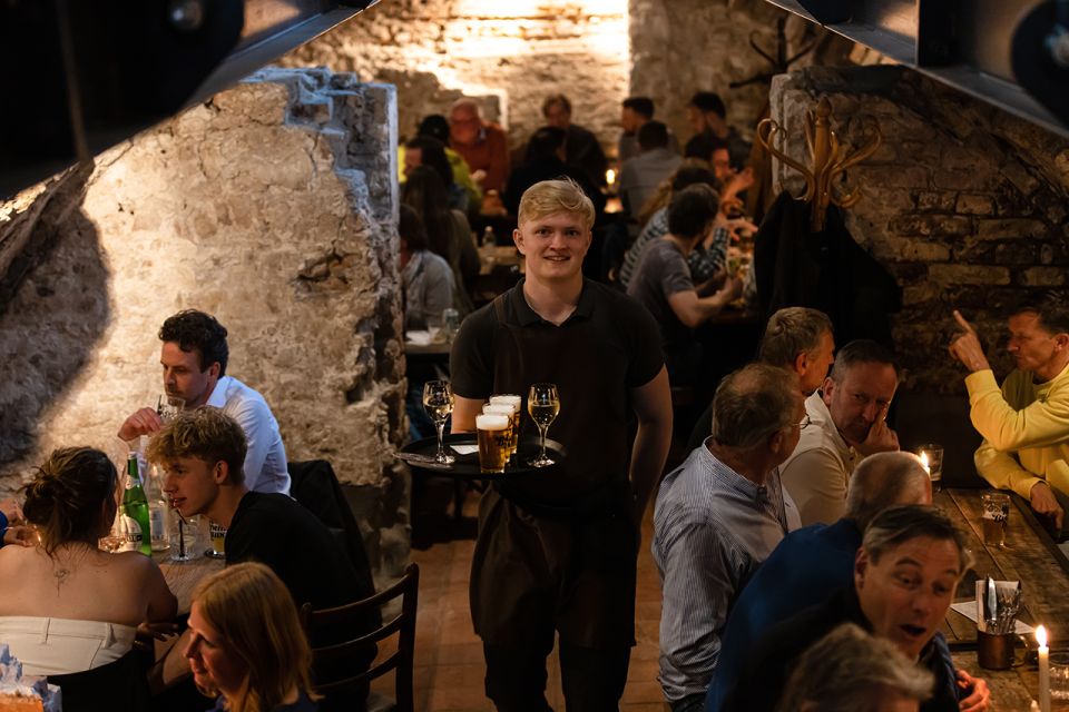 Delft: Craft Beer Tasting in Medieval Cellar - Brewery Visit and Beer Selection