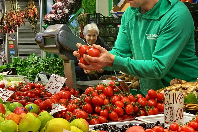 Eat Like a Roman - Traditional Food, Local Market & History - Sampling Roman Street Food