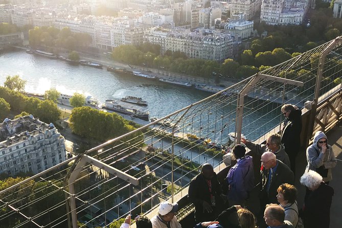 Eiffel Tower Timed Entrance Ticket SUMMIT Access by Elevator - Prohibited Items List