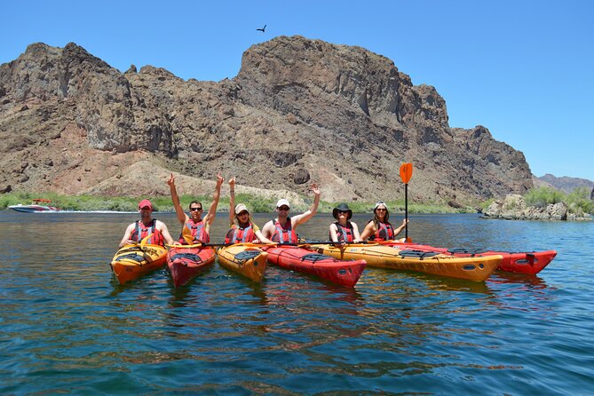 Emerald Cave Kayak Tour With Shuttle and Lunch - Catered Lunch Information