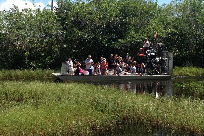 Everglades Tour From Miami With Transportation - Tour Guide and Staff Insights