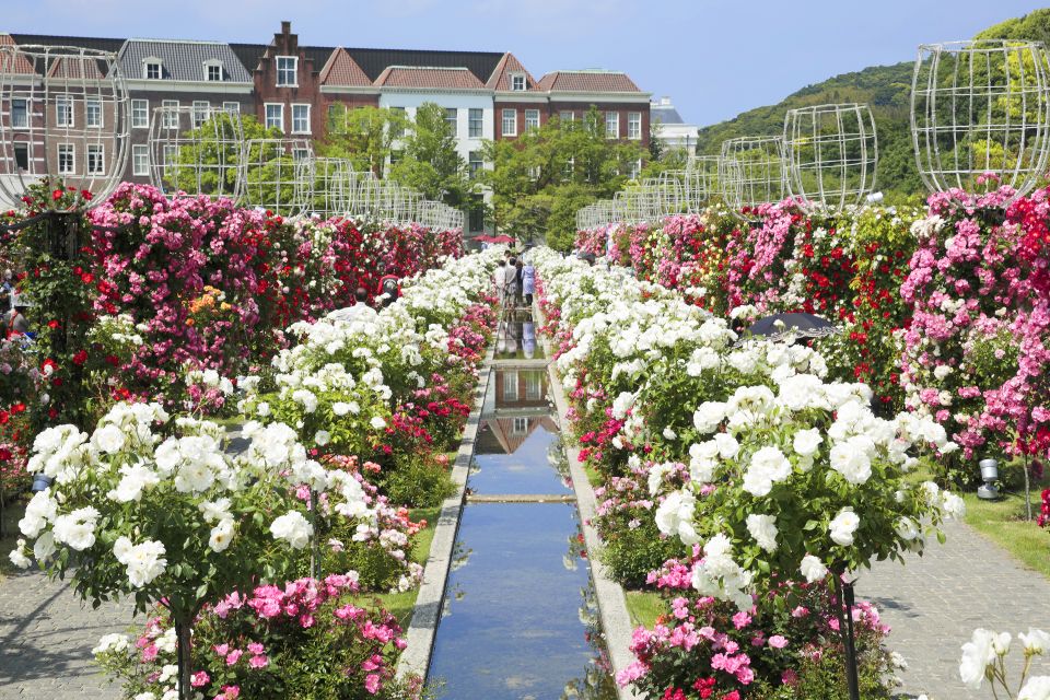 From Fukuoka: Huis Ten Bosch Park Entry Ticket and Transfers - Full Description of the Activity