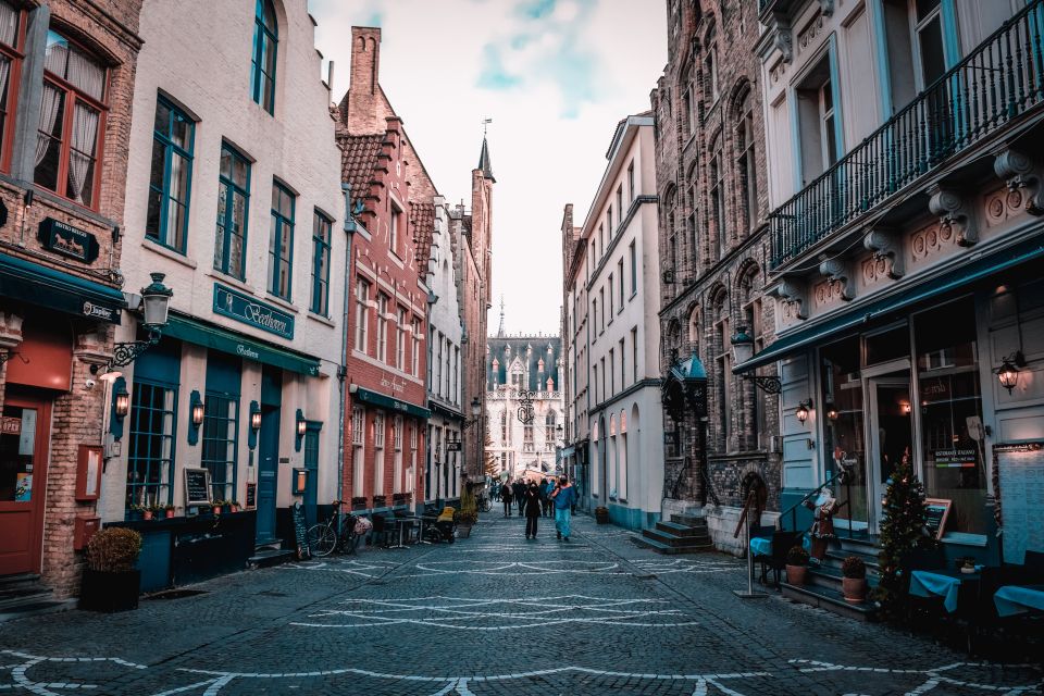 From Paris: Private Bruges Tour - Experience Description