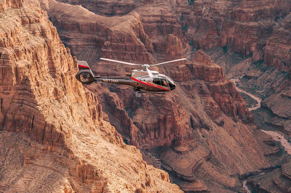 Grand Canyon West: West Rim Helicopter Tour With Landing - Live Tour Guide and Group Size