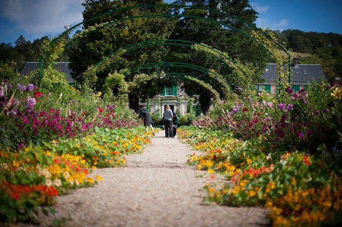 Guided Tour Monets House and Gardens/Small Group - Experience Overview