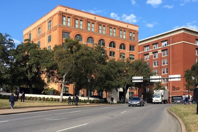 JFK Assassination and Museum Tour With Lee Harvey Oswald Rooming House - Tour Itinerary