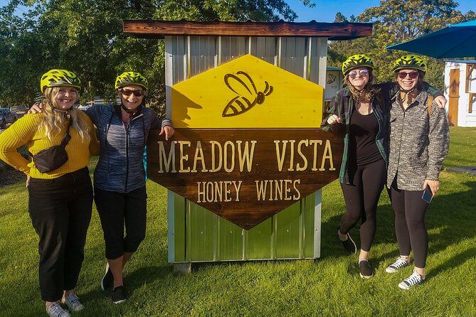 Kelowna E-Bike Bee Tour With Tastings, Lunch & Audio Guide - Customer Reviews Analysis