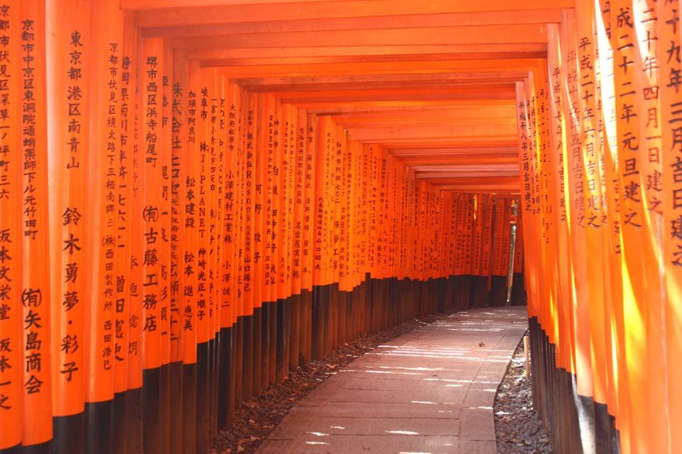 Kyoto/Kobe/Osaka: Arashiyama and Fushimi Inari Private Tour - Full Tour Description