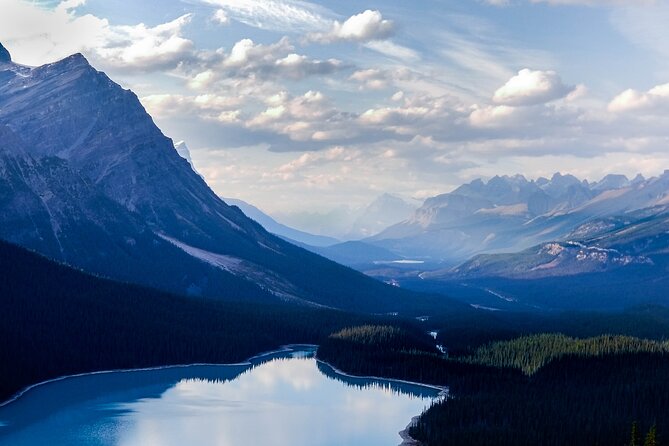 Lake View Full Day Tour-Moraine Lake, Lake Louise, Peyto Lake... - Meeting and Pickup Information