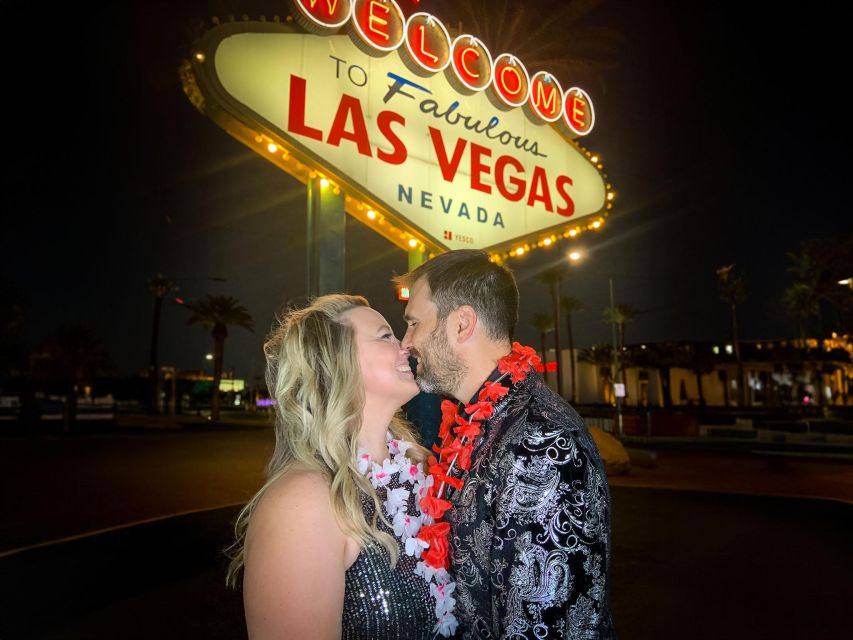 Las Vegas: Elvis Wedding at the Las Vegas Sign With Photos - Activity Reservations