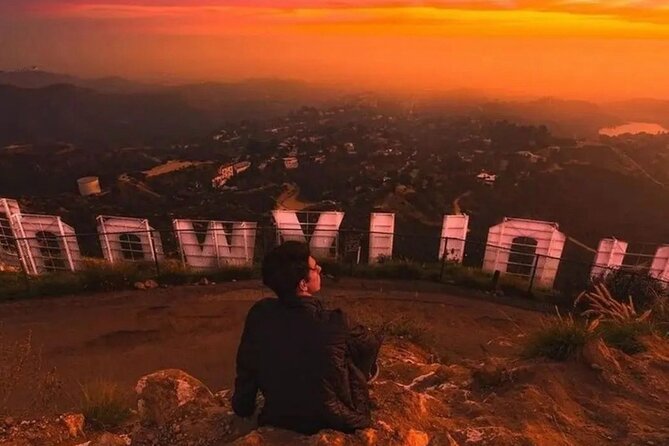 Los Angeles: The Original Hollywood Sign Hike Walking Tour - Tour Guides