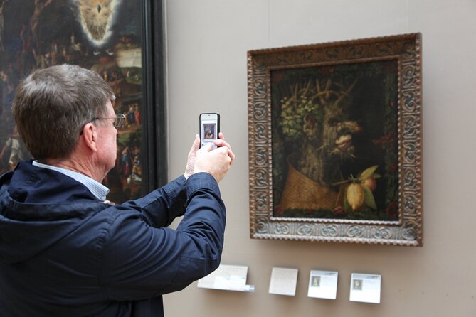 Louvre Museum Private Guided Tour With Priority Access - Masterpiece Encounters