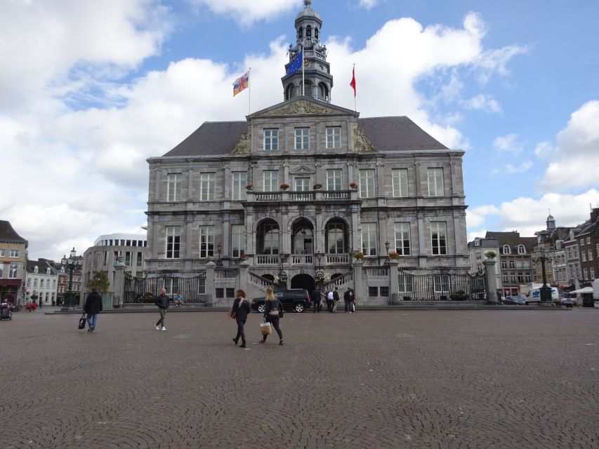 Maastricht Self-Guided Walking Tour & Scavenger Hunt - Participant Information