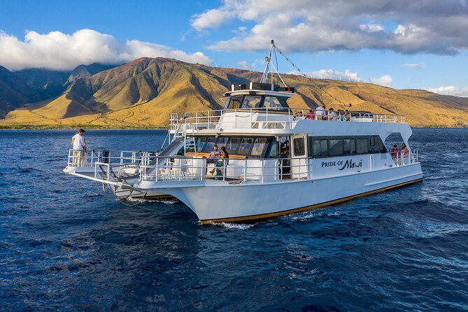 Maui Sunset Luau Dinner Cruise From Maalaea Harbor Aboard Pride of Maui - Guest Experience