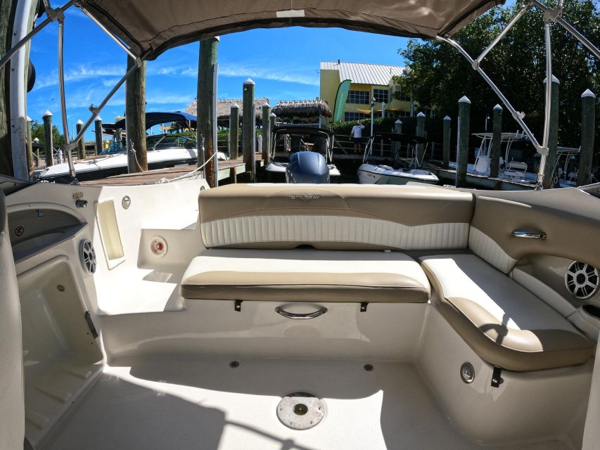 Miami: 24-Foot Private Boat for up to 8 People - Driver Information