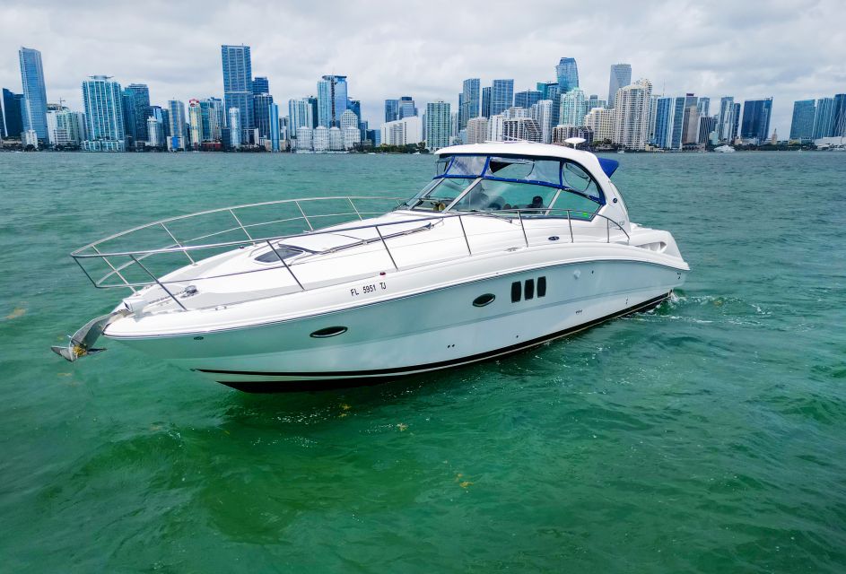 Miami: Private Yacht Cruise With Champagne - Customer Reviews