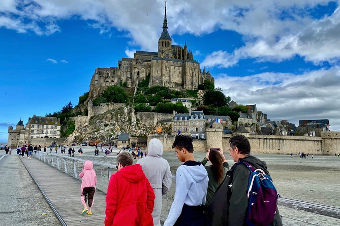 Mont Saint-Michel Small-Group 2 to 7 People From Paris - Minimum Traveler Requirement