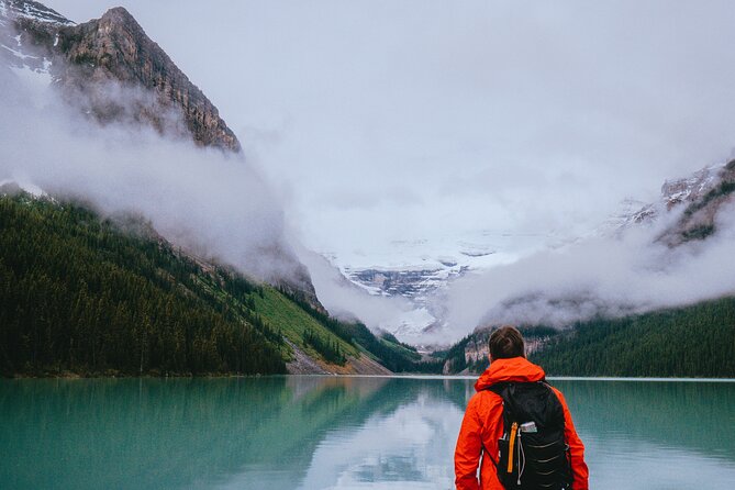 Moraine Lake & Lake Louise Sunset Wildlife Adventure - Tour Guides Insights