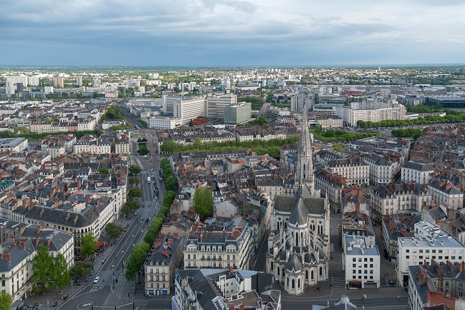 Nantes Private Walking Tour With A Professional Guide - Tour Highlights