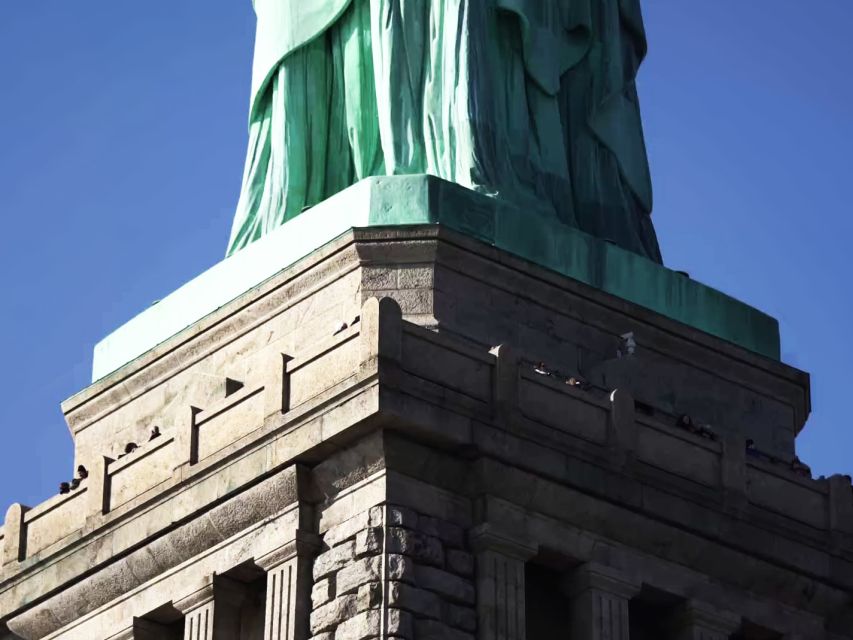 NYC: Ellis Island Private Tour With Liberty Island Access - Participants and Reviews Insights