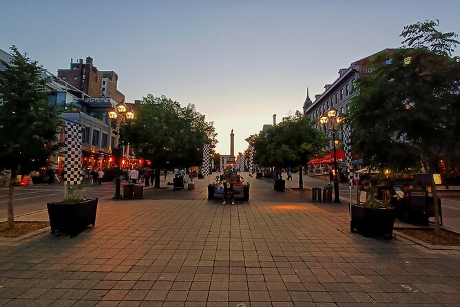 Old Montreal at Twilight Walking Tour Semi-Private - Booking and Pricing