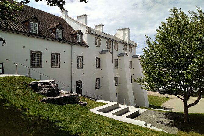 Old Quebec City Private Walking Tour: History and Nature - Nature Exploration