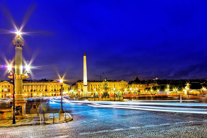 Paris Lights Evening Bus Tour With Eiffel Tower Summit Option - Meeting and Pickup Information