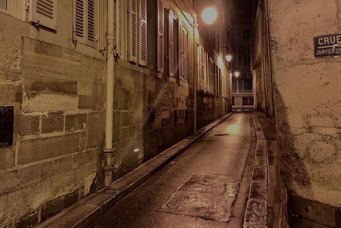 Paris Small-Group After-Dark Ghost Stories Walking Tour - Tour Guides