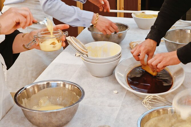 Pasta and Tiramisu Cooking Class in Rome, Piazza Navona - Cancellation Policy