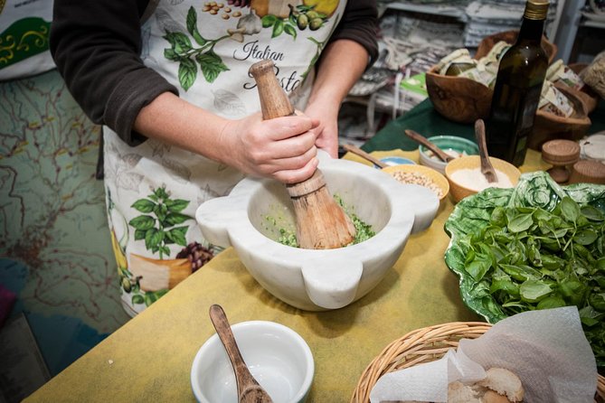 Pesto Course in Levanto - Local Ingredients and Wine Pairing