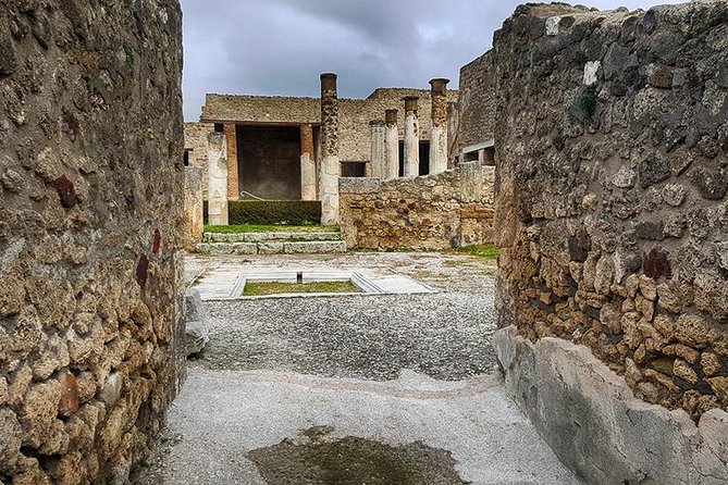 Pompeii and Amalfi Coast Private Day Trip With Pick up - Local Guides and Insider Recommendations