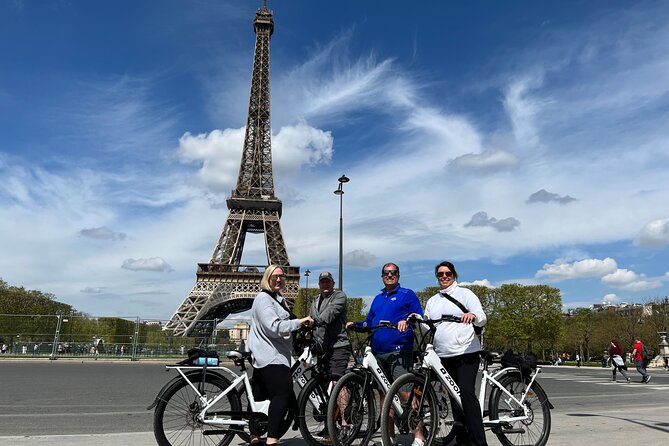 Private 2.5 Hour E-Bike Tour Around Paris - Cancellation Policy