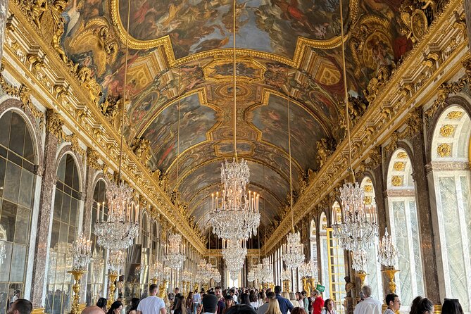 Private Full Day Tour to Versailles and Giverny From Paris With Hotel Pick up - Customer Reviews