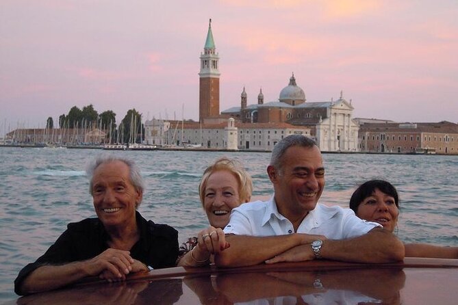 Private Venice Canal Cruise: 2-Hour Grand Canal and Secret Canals - End Point Convenience