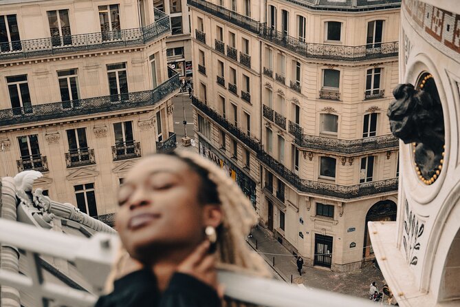 Professional Eiffel Tower Photo Tour With VOGUE Photographer - Traveler Reviews