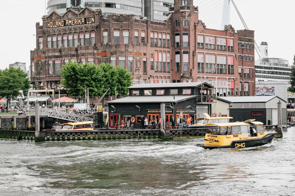 Rotterdam Architecture: Centre and South Bank With Watertaxi - Watertaxi Experience