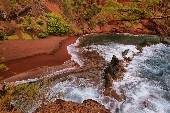 Shaka Guide Maui "Classic" Road to Hana Audio Driving Tour - Traveler Experiences and Satisfaction
