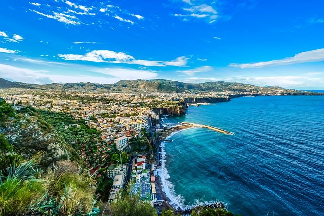 Sorrento, Positano & Amalfi Day Tour From Naples - What to Expect During Lunch