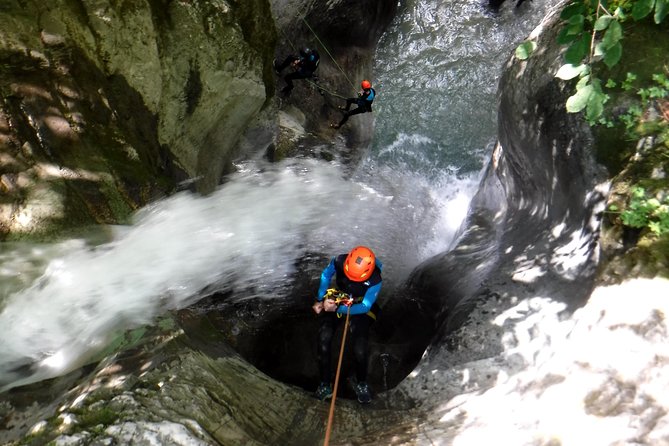 Sports Canyoning of Écouges Bas in Vercors - Grenoble - Expectations and Requirements